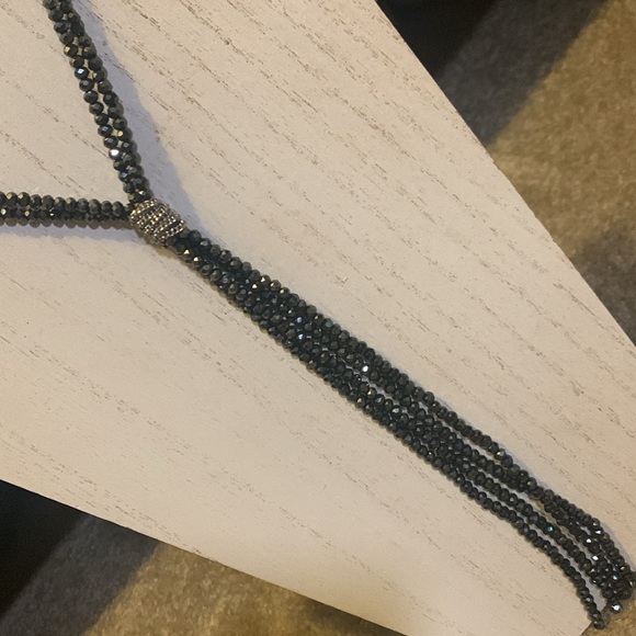 Ann Taylor LOFT Outlet Becklace - Picture 3 of 8